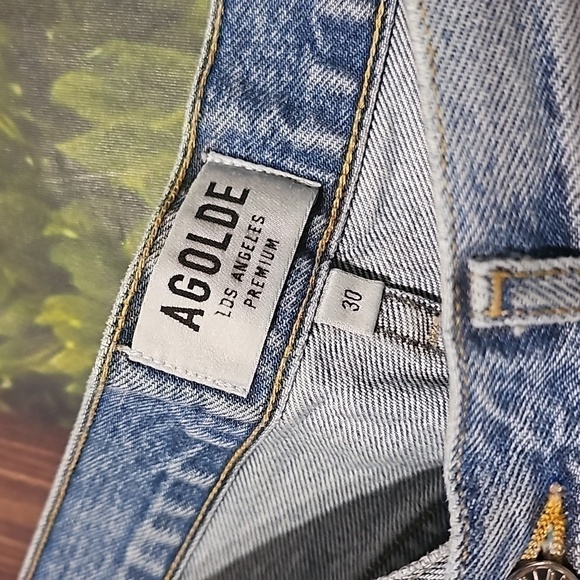 AGOLDE 5 Button Distressed Acid Wash Raw Hem Fray Shorts Size 30 - Picture 3 of 6